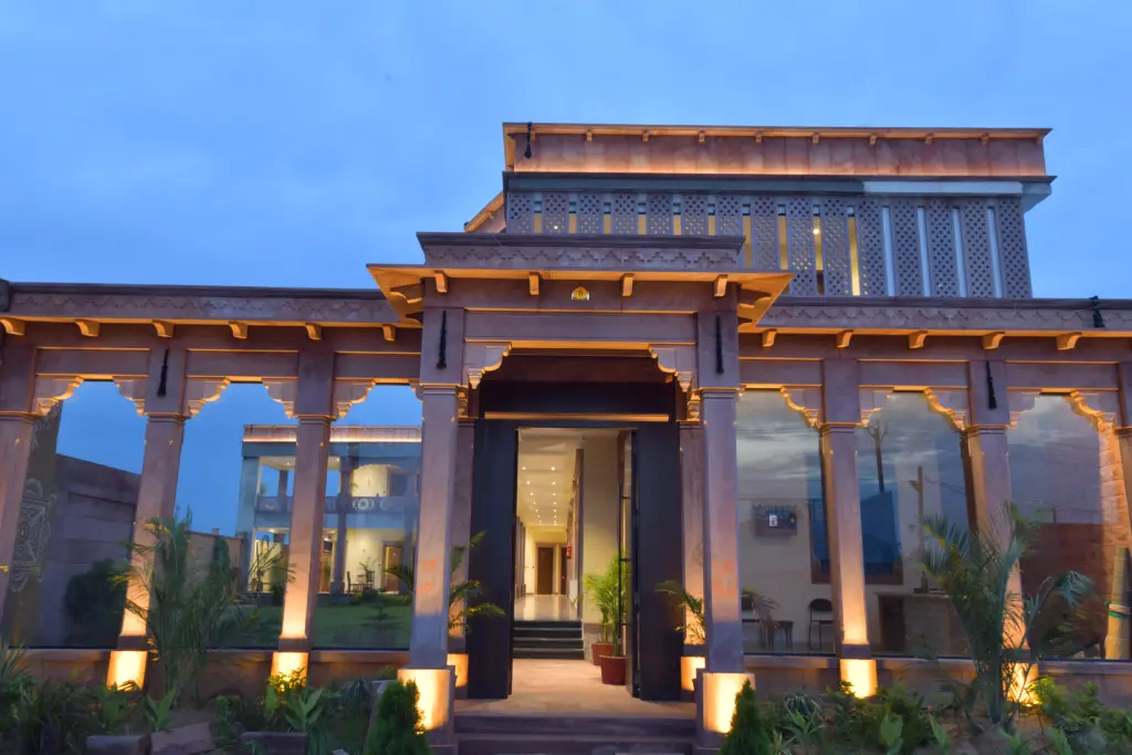 Yashvrinda Hotel & Resort